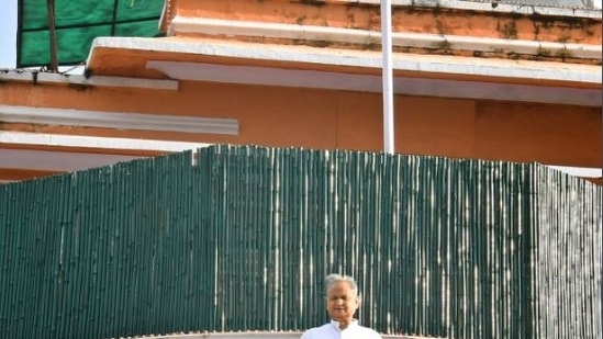 Rajasthan chief minister Ashok Gehlot celebrate Har Ghar Tiranga at his official residence in Jaipur on Saturday. (Twitter/Ashok Gehlot)