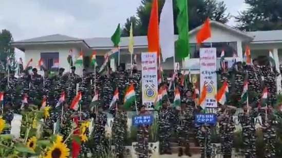 CRPF jawans celebrate Har Ghar Tiranga campaign in a video retweeted by Prime Minister Narendra Modi. He shared the video with the caption, “Outstanding efforts are underway all across India to add vigour to the #HarGharTiranga movement.” (Screengrab/Kashmir Ops Sector CRPF)