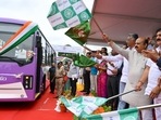 Karnataka CM Basavaraj Bommai dedicate the newly introduced e buses to the citizens of the state. Karnataka CM Basavaraj Bommai dedicate the newly introduced e buses to the citizens of the state.