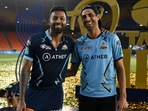 Hardik Pandya with Ashish Nehra(IPL) Hardik Pandya with Ashish Nehra(IPL)