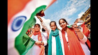 As a tribute to the nation on 75th Independence Day, Delhi’s youngsters are enthusiastically hoisting the Tiranga at their homes. (Photo: Raj K Raj/ HT and Shutterstock (For representational purposes only)) As a tribute to the nation on 75th Independence Day, Delhi’s youngsters are enthusiastically hoisting the Tiranga at their homes. (Photo: Raj K Raj/ HT and Shutterstock (For representational purposes only))