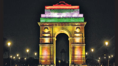People visit the India Gate, New Delhi, August 13, 2022 (PTI) People visit the India Gate, New Delhi, August 13, 2022 (PTI)