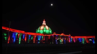 U.P. CM Yogi Adityanath will unfurl the national flag at Vidhan Bhawan in Lucknow on Monday. (HT photo) U.P. CM Yogi Adityanath will unfurl the national flag at Vidhan Bhawan in Lucknow on Monday. (HT photo)