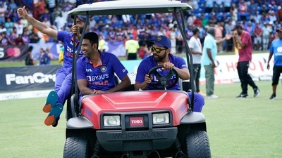 Dinesh Karthik, Ravichandran Ashwin and Rohit Sharma (AP) Dinesh Karthik, Ravichandran Ashwin and Rohit Sharma (AP)