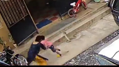 Screen grab from viral Twitter video.&nbsp;