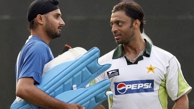 Harbhajan Singh and Shoaib Akhtar (Getty Images) Harbhajan Singh and Shoaib Akhtar (Getty Images)