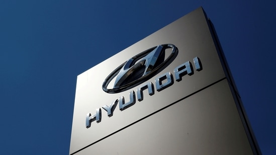 Hyundai and Kia have issued five separate recalls from October 2021 to April of this year concerning pretensioner ruptures.(REUTERS)