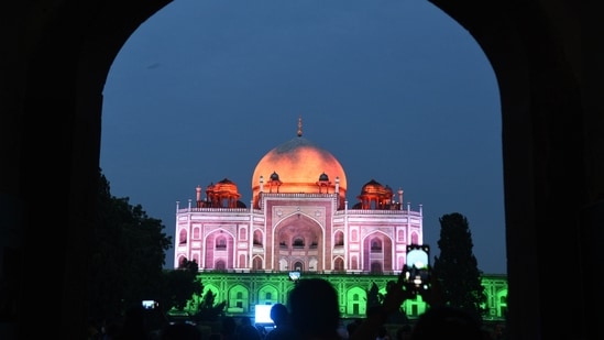 A view of Humayun’s Tomb illuminated on the eve of Independence Day, in New Delhi.(Hindustan Times)
