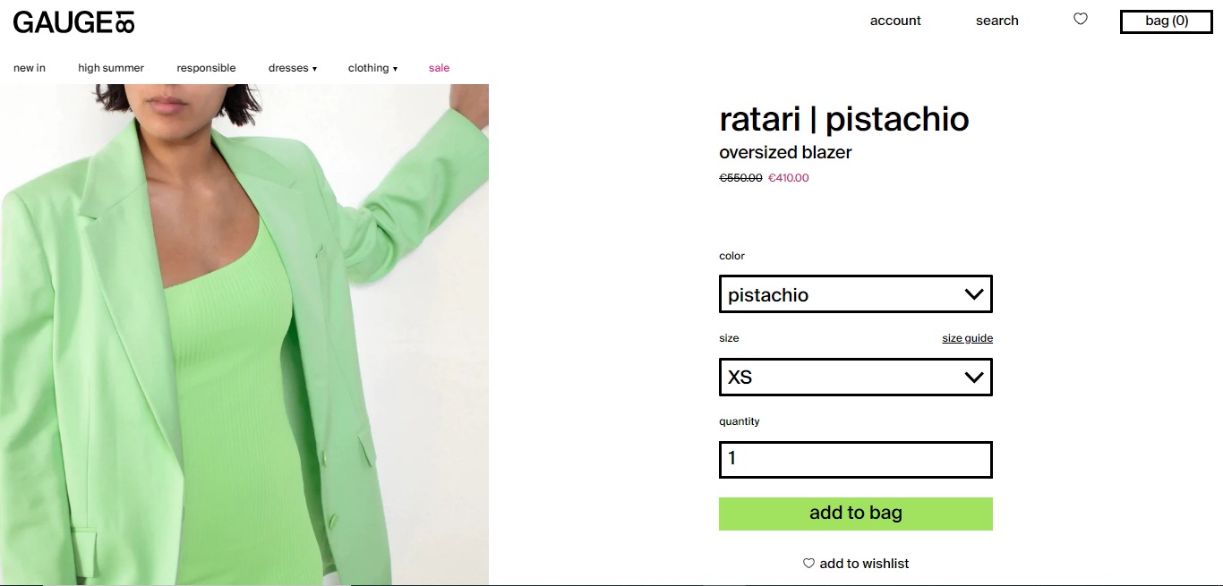 The blazer Deepika Padukone wore with Ranveer Singh to Laal Singh Chaddha screening.&nbsp; (gauge81.com)