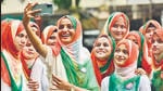 Mumbai, India - August 15, 2022: Students of Anjuman-E-Islam School and College celebrate 75th Independence Day, at CSMT, in Mumbai, India, on Monday, August 15, 2022. (Photo by Anshuman Poyrekar/ Hindustan Times) (Anshuman Poyrekar/HT PHOTO) Mumbai, India - August 15, 2022: Students of Anjuman-E-Islam School and College celebrate 75th Independence Day, at CSMT, in Mumbai, India, on Monday, August 15, 2022. (Photo by Anshuman Poyrekar/ Hindustan Times) (Anshuman Poyrekar/HT PHOTO)
