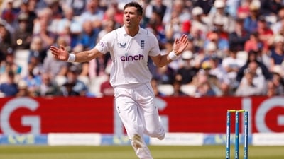 James Anderson reacts after bowling (Reuters)