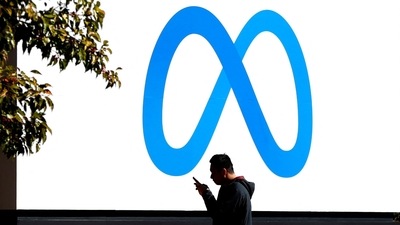 Meta has a suspicious custom in-app browser that operates on Facebook, Instagram and any website you might click through to from both these apps. (AFP) Meta has a suspicious custom in-app browser that operates on Facebook, Instagram and any website you might click through to from both these apps. (AFP)