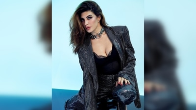 Jacqueline Fernandez opted for the fierce smokey eye look with nude lips. Her hairstylist added a lot of volume to her hair to compliment her attire. (Instagram/@jacquelinef143) Jacqueline Fernandez opted for the fierce smokey eye look with nude lips. Her hairstylist added a lot of volume to her hair to compliment her attire. (Instagram/@jacquelinef143)