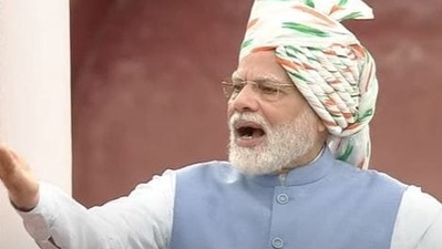PM Modi addressing the nation on the 76th Independence Day from the Red Fort.&nbsp;