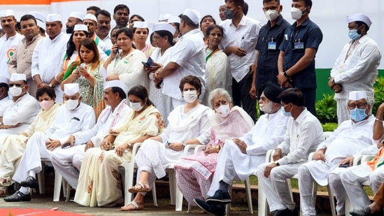 Senior leader and Congress Working Committee member Ambika Soni unfurled the national flag earlier today at the AICC headquarters on the occasion of 76th Independence Day as party president Sonia Gandhi was down with Covid.(ANI)