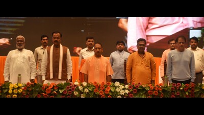 U.P. CM Yogi Adityanath, deputy CM Keshav Prasad Maurya and others at an event held to pay tribute to former PM Atal Bihari Vajpayee on his fourth death anniversary in Lucknow on Monday. (HT photo) U.P. CM Yogi Adityanath, deputy CM Keshav Prasad Maurya and others at an event held to pay tribute to former PM Atal Bihari Vajpayee on his fourth death anniversary in Lucknow on Monday. (HT photo)