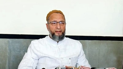 AIMIM chief Asaduddin Owaisi slams the Centre and lieutenant governor (L-G) Manoj Sinha. AIMIM chief Asaduddin Owaisi slams the Centre and lieutenant governor (L-G) Manoj Sinha.