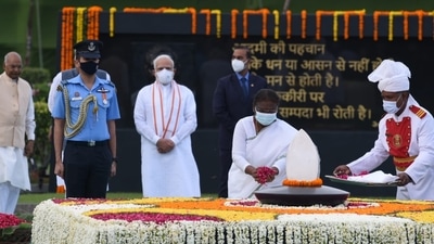 President, PM pay rich tributes to Atal Bihari Vajpayee on death anniversary (HT) President, PM pay rich tributes to Atal Bihari Vajpayee on death anniversary (HT)