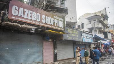 This is the first arrest since the incident six days ago, when three men fired rounds outside the Bandra shopping centre and left a note threatening hawkers selling their wares outside the premises (Pratik Chorge/HT PHOTO)
