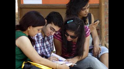 August 17, is the last day for admission to first year junior college (FYJC) or Class 11 in the second regular admission round. (HT PHOTO) August 17, is the last day for admission to first year junior college (FYJC) or Class 11 in the second regular admission round. (HT PHOTO)