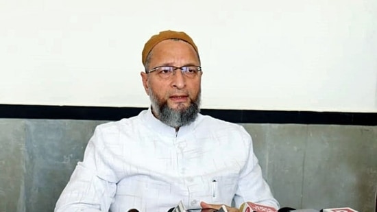 AIMIM chief Asaduddin Owaisi slams the Centre and lieutenant governor (L-G) Manoj Sinha.