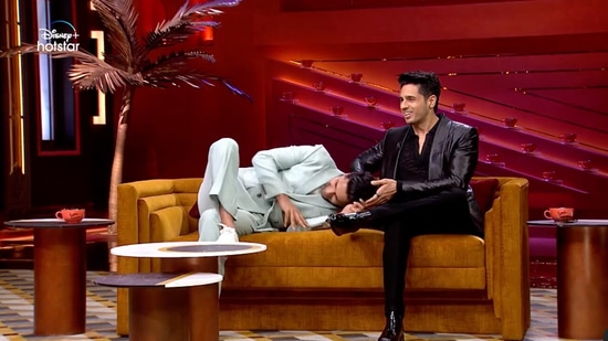 Koffee With Karan season 7 episode 7 trailer: Vicky Kaushal and Sidharth Malhotra on the couch.