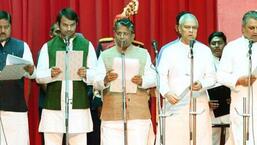इस फाइल इमेज में शपथ लेते बिहार के कैबिनेट मंत्री। (फ़ाइल छवि) इस फाइल इमेज में शपथ लेते बिहार के कैबिनेट मंत्री। (फ़ाइल छवि)
