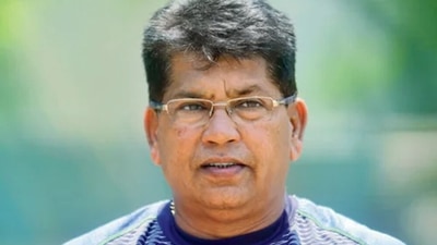 Chandrakant Pandit recently led Madhya Pradesh to Ranji Trophy title. (Twitter) Chandrakant Pandit recently led Madhya Pradesh to Ranji Trophy title. (Twitter)