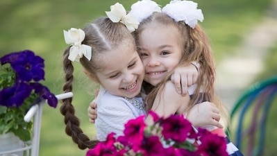 It starts early in life: Girls form friendships differently to boys (Svetlana/Zoonar/picture alliance) It starts early in life: Girls form friendships differently to boys (Svetlana/Zoonar/picture alliance)