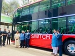 Union minister for road transport and highways Nitin Gadkari unveiled India’s first electric double-decker air-conditioned bus in Mumbai. Source: Twitter/@nitin_gadkari
