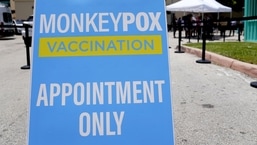 File - Il marker di vaccinazione contro il vaiolo delle scimmie è mostrato nel sito di vaccinazione.