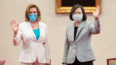U.S. House Speaker Nancy Pelosi, left, and Taiwanese President President Tsai Ing-wen wave during a meeting in Taipei, Taiwan, Aug. 3, 2022. (AP) U.S. House Speaker Nancy Pelosi, left, and Taiwanese President President Tsai Ing-wen wave during a meeting in Taipei, Taiwan, Aug. 3, 2022. (AP)