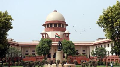 The Supreme Court bench asked the central government to file its response to the petition by FMRAI along with two other individuals. (ANI)