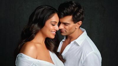 Actor Bipasha Basu Singh and husband Karan Singh Grover announced their pregnancy on Tuesday. Actor Bipasha Basu Singh and husband Karan Singh Grover announced their pregnancy on Tuesday.