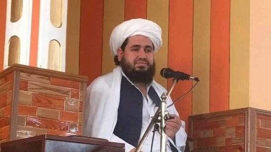 As per the reports, prominent Shia cleric Amir Mohammad Kabuli was also killed by the blast that happened in the Khair Khana area of the mosque. 