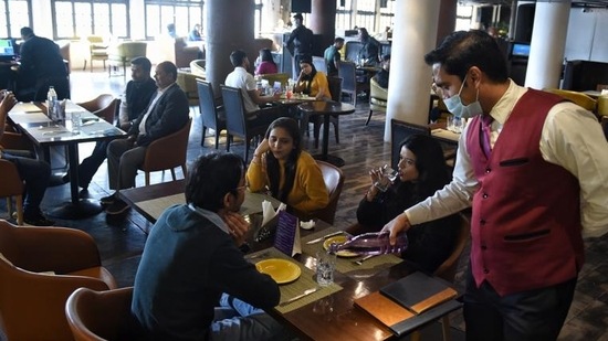 The CCPA had appealed against the order contending that a consumer should not be forced to pay the service charge.(Sanchit Khanna/HT file photo. Representative image) The CCPA had appealed against the order contending that a consumer should not be forced to pay the service charge.(Sanchit Khanna/HT file photo. Representative image)