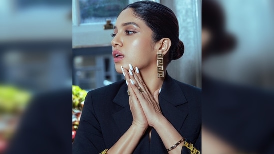 Bhumi Pednekar struck some jaw-dropping poses for the camera and captioned her post, "Some glam for the gram! #hello #instafam #wednesday #love #trending #Bbeauty #versace."(Instagram/@bhumipednekar)