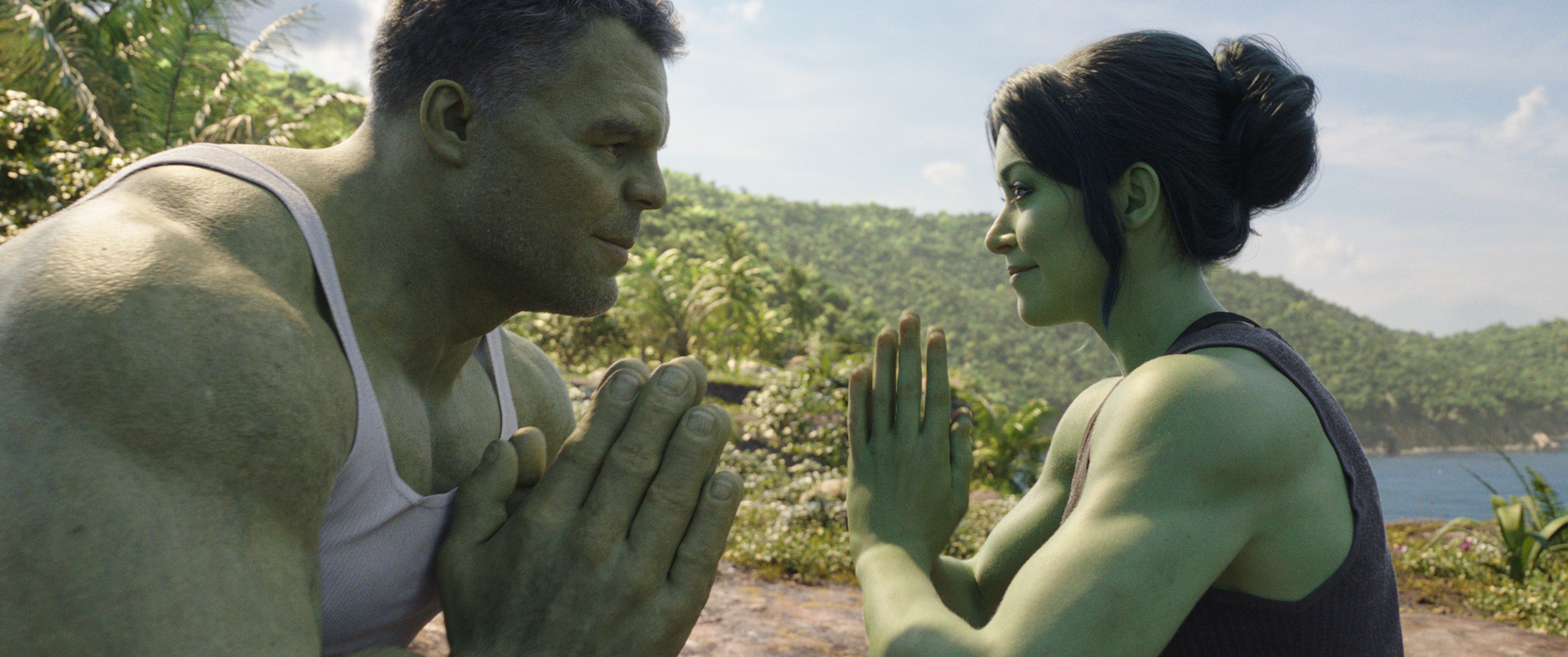 Mark Ruffalo and Tatiana Maslany in She-Hulk.