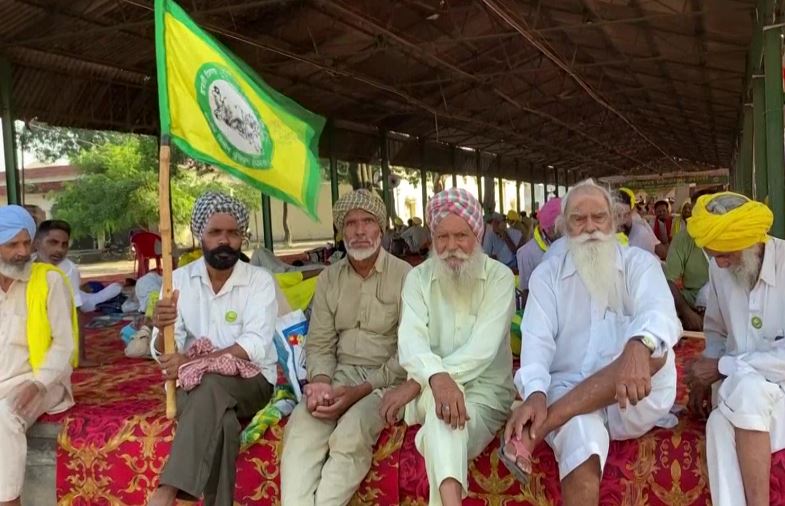 Farmers begin 75-hour stir in Lakhimpur Kheri. (ANI Photo)