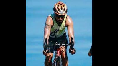 From Sukhna Lake the cyclists will go to New Chandigarh via Mullanpur Circle, Matka Chowk, Madhya Marg. (HT PHOTO )