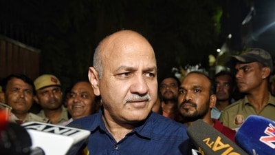 New Delhi, India - Aug. 19, 2022: Delhi Dy CM Manish Sisodia interacts with the media after the day long CBI raid at his residence, in New Delhi, India, on Friday, August 19, 2022. (Photo by Sanchit Khanna / Hindustan Times)