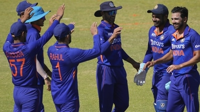 Team India players during 1st ODI (AP) Team India players during 1st ODI (AP)