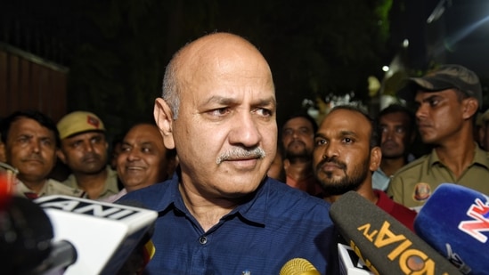 New Delhi, India - Aug. 19, 2022: Delhi Dy CM Manish Sisodia interacts with the media after the day long CBI raid at his residence, in New Delhi, India, on Friday, August 19, 2022. (Photo by Sanchit Khanna / Hindustan Times) 