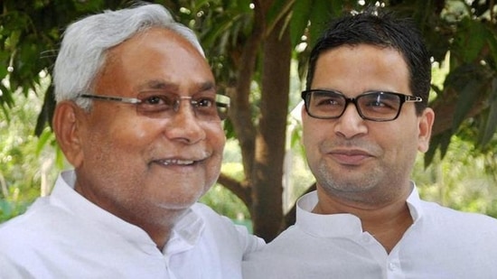 Bihar chief minister Nitish Kumar (left) and political strategist turned activist Prashant Kishor (right).&nbsp;