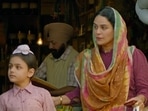 Mona Singh (right) in a still from Laal Singh Chaddha. Mona Singh (right) in a still from Laal Singh Chaddha.