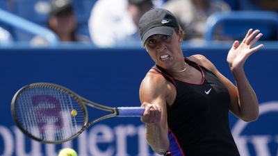 Madison Keys, of the United States, returns a shot to Elena Rybakina, of Kazakhstan, during the Western &amp; Southern Open tennis tournament Friday, Aug. 19, 2022, in Mason, Ohio. (AP)