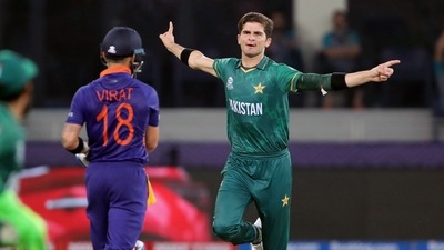 Pakistan's Shaheen Afridi celebrates the dismissal of Virat Kohli (ANI)