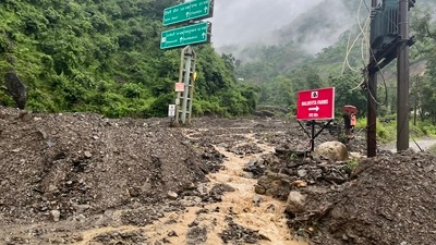 The weather department has issued a yellow alert for Saturday, (Twitter/ Umesh Sharma Kau) The weather department has issued a yellow alert for Saturday, (Twitter/ Umesh Sharma Kau)