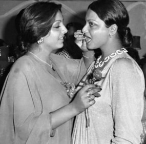 Neetu Kapoor and Rekha's pictures from the 70s. Neetu Kapoor and Rekha's pictures from the 70s.