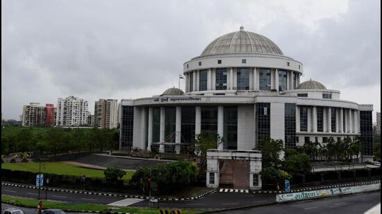 Navi Mumbai Municipal Corporation has begun testing for swine flu at its own lab for quicker action. (HT FILE PHOTO)